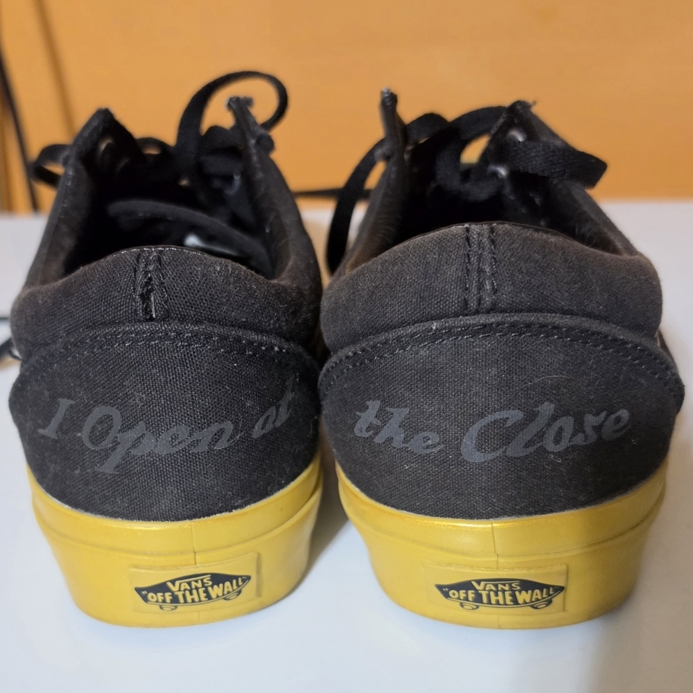 Vans Harry Potter GOLDEN SNITCH Black and Gold 10.5W 9M Low-Top Sneakers - Picture 5 of 9